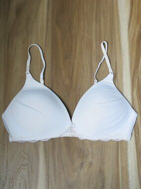 Victoria's Secret Angel No Wire Padded Bra - Size 34C